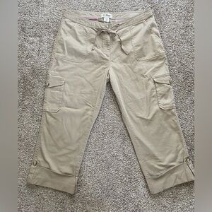LL BEAN Favorite Fit Cargo Pants Khaki Hiking Outdoor Roll Tab Size 16